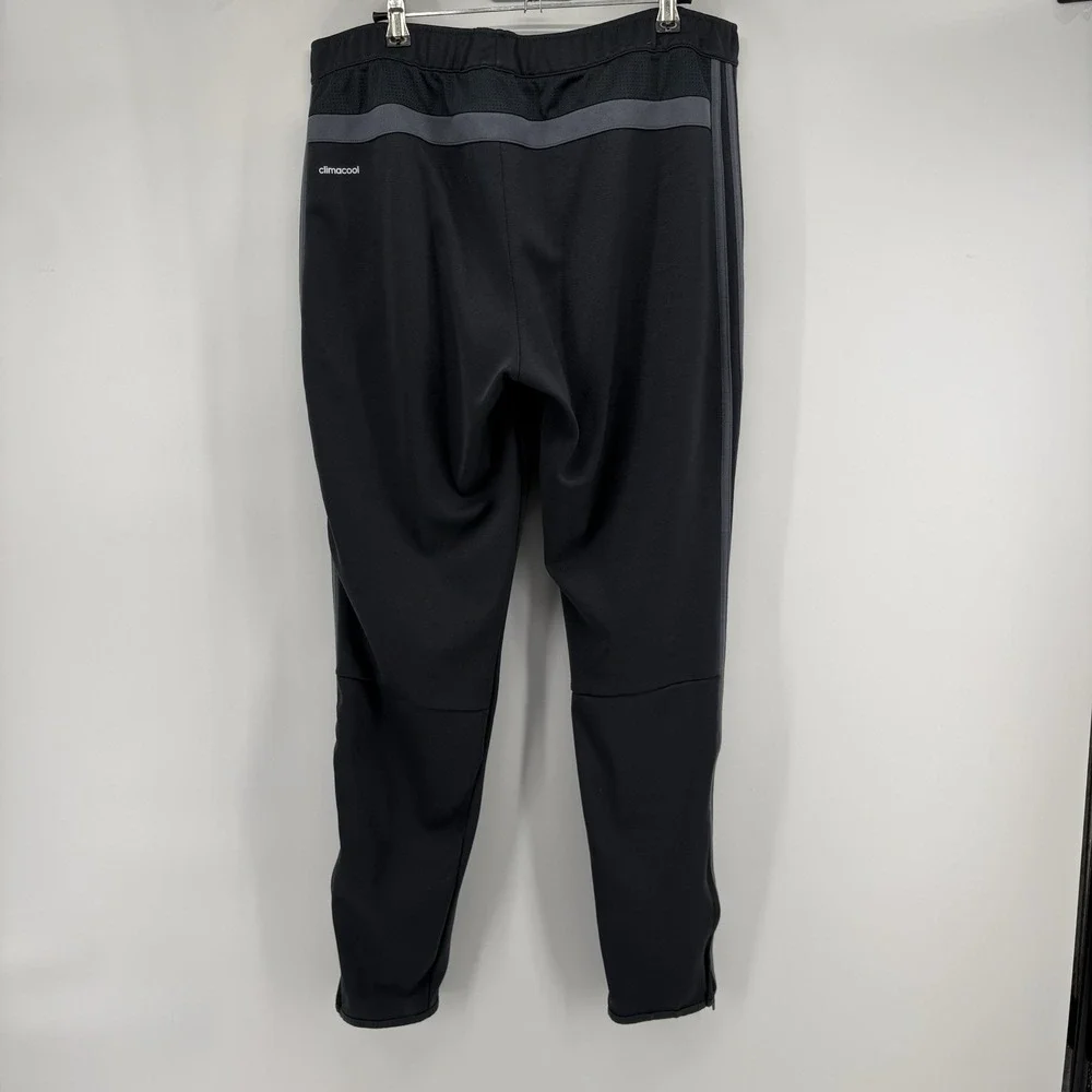 Adidas Climacool Men's Track Pants Med Black‎ Gray Stripes Zip Leg Pockets Logo